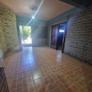 Casa com 366m², 5 dormitórios, 3 vagas, no bairro Desvio Rizzo em Caxias do Sul para Alugar