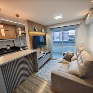 Apartamento com 72m², 2 dormitórios, 1 vaga, no bairro Vila Verde em Caxias do Sul para Comprar