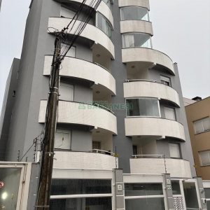 Apartamento com 62m², 2 dormitórios, 1 vaga, no bairro Vinhedos em Caxias do Sul para Alugar