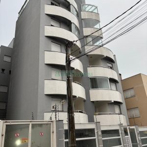 Apartamento com 62m², 2 dormitórios, 1 vaga, no bairro Vinhedos em Caxias do Sul para Alugar