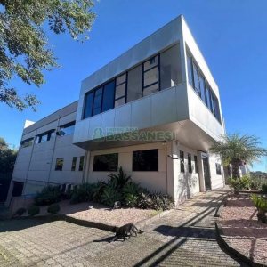 Pavilhão com 500m², 15 vagas, no bairro Charqueadas em Caxias do Sul para Alugar