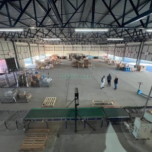 Pavilhão com 1622m², no bairro Santa Fé em Caxias do Sul para Alugar