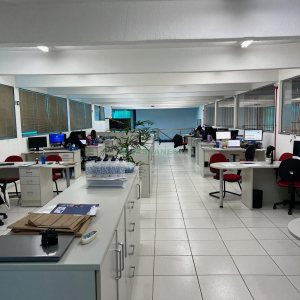 Pavilhão com 1622m², no bairro Santa Fé em Caxias do Sul para Alugar