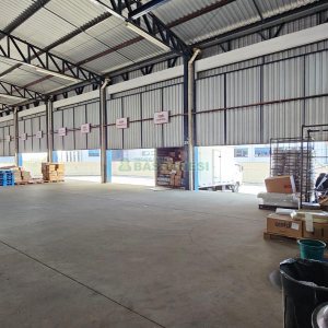 Pavilhão com 1622m², no bairro Santa Fé em Caxias do Sul para Alugar