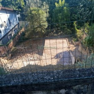 Terreno com 381m², no bairro Santa Corona em Caxias do Sul para Comprar