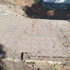 Terreno com 381m², no bairro Santa Corona em Caxias do Sul para Comprar