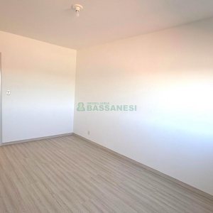 Apartamento com 68m², 2 dormitórios, 1 vaga, no bairro Cruzeiro em Caxias do Sul para Comprar