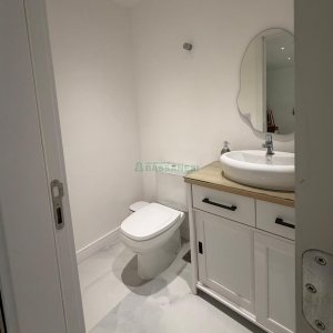 Sala com 34m², no bairro Centro em Caxias do Sul para Comprar