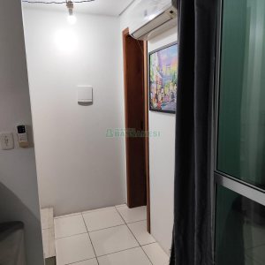 Sobrado com 99m², 2 dormitórios, 2 vagas, no bairro Ana Rech em Caxias do Sul para Comprar