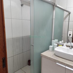 Sobrado com 99m², 2 dormitórios, 2 vagas, no bairro Ana Rech em Caxias do Sul para Comprar