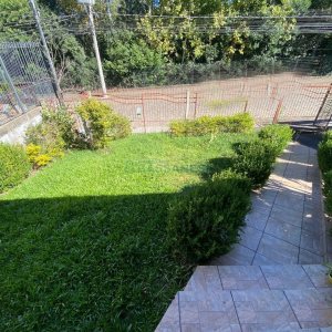 Casa Mobiliada com 90m², 3 dormitórios, 3 vagas, no bairro Desvio Rizzo em Caxias do Sul para Alugar