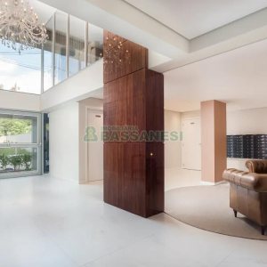 Apartamento com 125m², 3 dormitórios, 2 vagas, no bairro Madureira em Caxias do Sul para Comprar