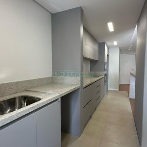 Apartamento com 125m², 3 dormitórios, 2 vagas, no bairro Madureira em Caxias do Sul para Comprar