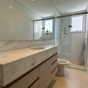 Apartamento com 125m², 3 dormitórios, 2 vagas, no bairro Madureira em Caxias do Sul para Comprar