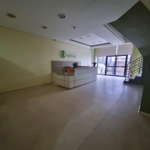 Loja com 560m², no bairro Lourdes em Caxias do Sul para Alugar