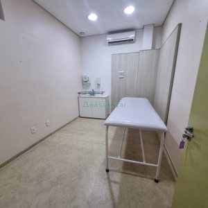 Loja com 560m², no bairro Lourdes em Caxias do Sul para Alugar