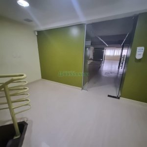 Loja com 560m², no bairro Lourdes em Caxias do Sul para Alugar