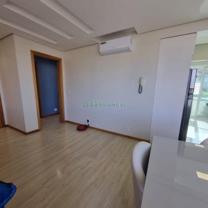 Apartamento com 96m², 2 dormitórios, 2 vagas, no bairro Jardim América em Caxias do Sul para Alugar