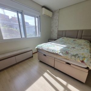Apartamento com 96m², 2 dormitórios, 2 vagas, no bairro Jardim América em Caxias do Sul para Alugar