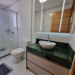 Apartamento com 96m², 2 dormitórios, 2 vagas, no bairro Jardim América em Caxias do Sul para Alugar