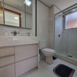 Apartamento com 96m², 2 dormitórios, 2 vagas, no bairro Jardim América em Caxias do Sul para Alugar