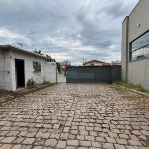 Pavilhão com 1000m², no bairro Sagrada Família em Caxias do Sul para Alugar