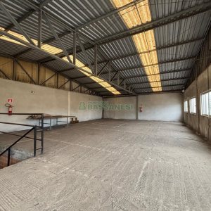 Pavilhão com 1000m², no bairro Sagrada Família em Caxias do Sul para Alugar