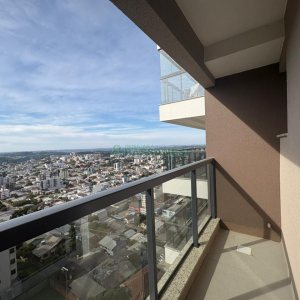 Apartamento com 130m², 3 dormitórios, 2 vagas, no bairro Petrópolis em Caxias do Sul para Alugar