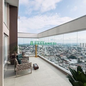 Apartamento com 130m², 3 dormitórios, 2 vagas, no bairro Petrópolis em Caxias do Sul para Alugar