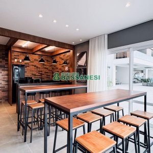 Apartamento com 130m², 3 dormitórios, 2 vagas, no bairro Petrópolis em Caxias do Sul para Alugar
