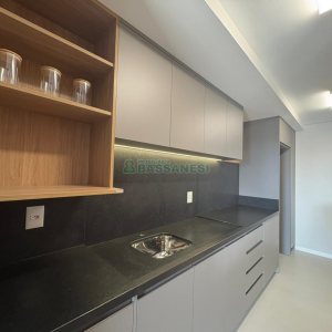 Apartamento com 130m², 3 dormitórios, 2 vagas, no bairro Petrópolis em Caxias do Sul para Alugar