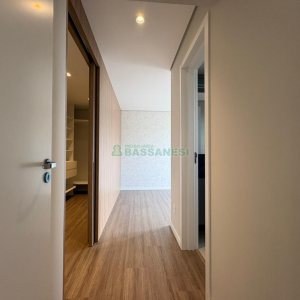 Apartamento com 130m², 3 dormitórios, 2 vagas, no bairro Petrópolis em Caxias do Sul para Alugar