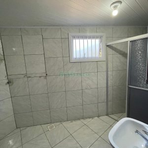 Casa com 350m², 6 dormitórios, 3 vagas, no bairro Cidade Nova em Caxias do Sul para Comprar