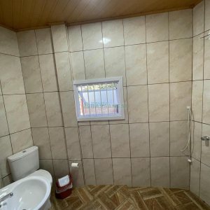 Casa com 350m², 6 dormitórios, 3 vagas, no bairro Cidade Nova em Caxias do Sul para Comprar