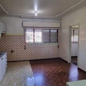 Casa com 160m², 3 dormitórios, 4 vagas, no bairro Nossa Senhora de Lourdes em Caxias do Sul para Comprar