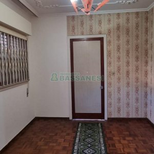 Casa com 160m², 3 dormitórios, 4 vagas, no bairro Nossa Senhora de Lourdes em Caxias do Sul para Comprar