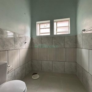 Loja com 100m², no bairro Charqueadas em Caxias do Sul para Alugar