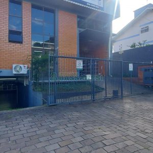 Pavilhão com 250m², no bairro Colina Sorriso em Caxias do Sul para Alugar
