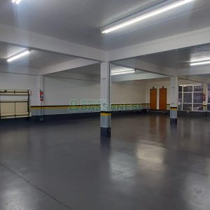 Pavilhão com 250m², no bairro Colina Sorriso em Caxias do Sul para Alugar