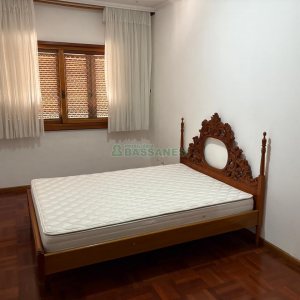 Apartamento com 110m², 3 dormitórios, 2 vagas, no bairro Pio X em Caxias do Sul para Alugar