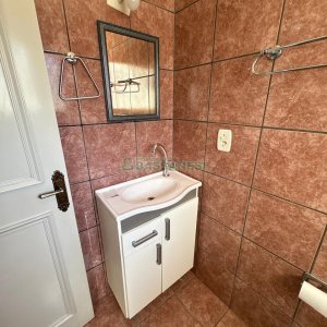 Apartamento com 110m², 3 dormitórios, 2 vagas, no bairro Pio X em Caxias do Sul para Alugar