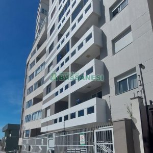 Apartamento com 44m², no bairro Petrópolis em Caxias do Sul para Alugar