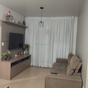 Apartamento com 54m², 2 dormitórios, 1 vaga, no bairro Santa Lúcia em Caxias do Sul para Comprar