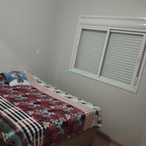 Apartamento com 54m², 2 dormitórios, 1 vaga, no bairro Santa Lúcia em Caxias do Sul para Comprar