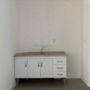Loja com 350m², no bairro Centro em Caxias do Sul para Alugar