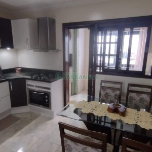 Apartamento com 75m², 2 dormitórios, 1 vaga, no bairro Madureira em Caxias do Sul para Comprar