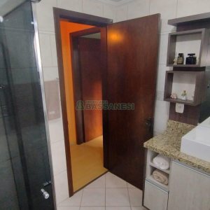 Apartamento com 75m², 2 dormitórios, 1 vaga, no bairro Madureira em Caxias do Sul para Comprar
