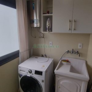 Apartamento com 75m², 2 dormitórios, 1 vaga, no bairro Madureira em Caxias do Sul para Comprar