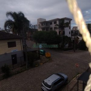 Apartamento com 75m², 2 dormitórios, 1 vaga, no bairro Madureira em Caxias do Sul para Comprar