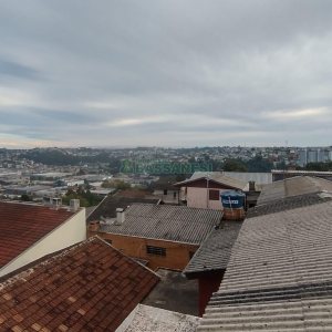 Apartamento com 75m², 2 dormitórios, 1 vaga, no bairro Madureira em Caxias do Sul para Comprar